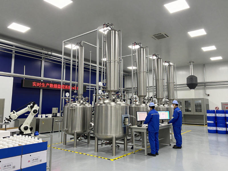 叠氮酸医药化工生产车间现场